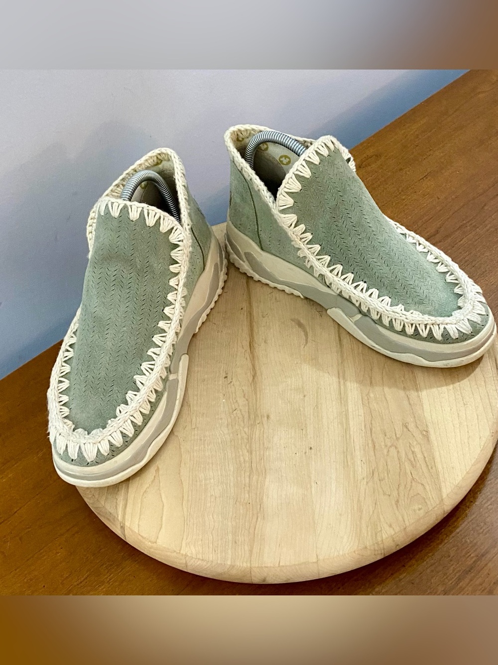 Mou Eskimo Sneaker Boots Sage Green Sheepskin Wool Crochet Stitching Womens US 9 - Picture 6 of 11